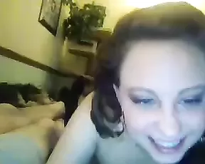 Amateur masturbates in front of the webcam