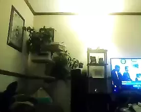 Amateur masturbates in front of the webcam