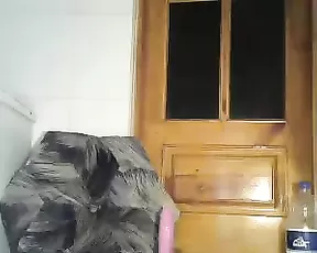 MILF needs a younger tool