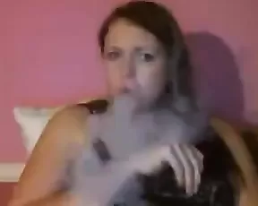 A slim legged hottie gets creamed up