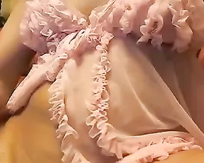 A fine ass slut rides a toy