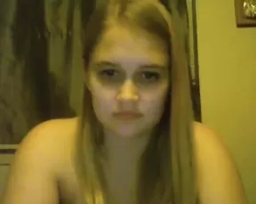 Adorable BBW webcam babe fingering