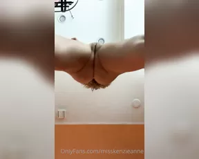 misskenzieanne squats but make it naked hahahahhaa Adult Webcams chat for free porn live sex