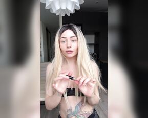 aliceredlips morning messy hair and then ridding a nice big dildo Adult Webcams chat for free porn live sex