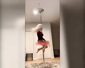 Luna Skye booty spreading & pole dance snapchat premium porn live sex