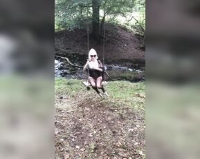 amanda_lovelie if you go down to the woods tod Adult Webcams chat for free porn live sex