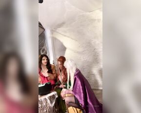 angelwicky me_valentina_nappy_and_zazie_sky_as_naughty_witches_in_hocus_pocus_parody Adult Webcams chat for free porn live sex