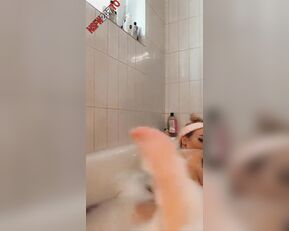 Celine Centino bathtbu free girls snapchat premium 2020/11/10 porn live sex