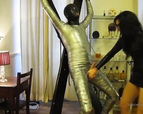 megarafurie MUMMIFICATION DUCT TAPE (FULL) With his body encased Adult Webcams chat for free porn
