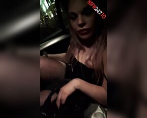 Alessa Savage quick pussy play in car porn live sex