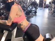 bonnierottenx Who s up I'm tired and sweaty laying in bed from tod Adult Webcams chat for free porn