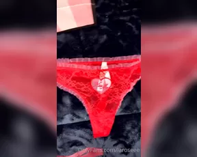 laroseee 20 01 2021 which thong should I take pics in first babes Adult Webcams chat for free porn