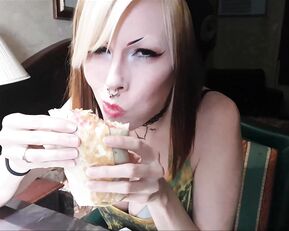 robincoffins cutie fits whole burrito in her mouth Adult Webcams chat for free porn live sex