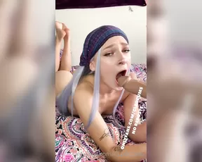 cleocums i can t help it sucking cock is my favorite pastime Adult Webcams chat for free porn live sex