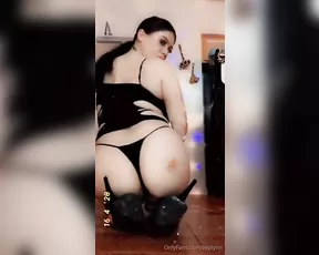 zeplynn Tip I'm looking for a special sub who will get a FULL NUD Adult Webcams chat for free porn