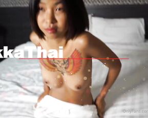 lindabangkok my sweet friend pikkathai she works on bar but no to Adult Webcams chat for free porn live sex