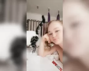 Sarah Calanthe morning tease on bed snapchat premium porn live sex