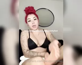 bestprettyfeet Lol I always wear sandals or slides so I don't sme Adult Webcams chat for free porn