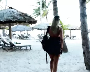 Nicole Belle Public Flashing on the beach porn live sex