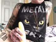 Sunny Hues casual vibrator masturbation porn live sex