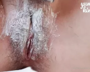 Yummy Kimmy chat for free shaved pussy