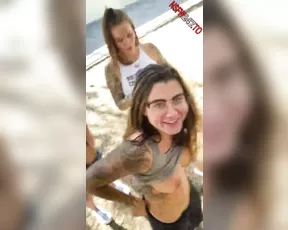 Emily Knight & Heidi Grey & Dakota James & Viking Barbie outdoor public play on tree snapchat premium 2020/05/28 porn live sex