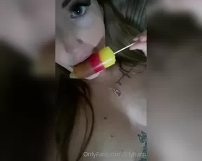 lillyharp Look into my eyes Adult Webcams chat for free porn