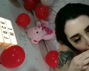 svnflowerqueen_feeling off today so I won't be posting any new content but en_29226561 Adult Webcams chat for free porn