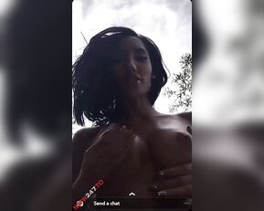 Chloe Amour no bra tease snapchat premium 2019/08/24 porn live sex
