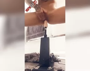 Honey Gold on sex machine chat for free porn live sex