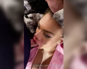 hallehayes camhoes 12 2020 Since I sent this in the DM's I will post it here Adult Webcams chat for free porn