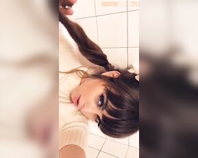 Like Whoa Models aka Riley Reid bathtub show snapchat premium porn live sex