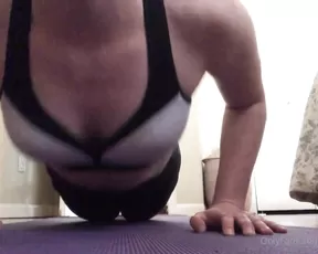 pale_stale_abigale _ make sure to vote on some of my latest posts Adult Webcams chat for free porn