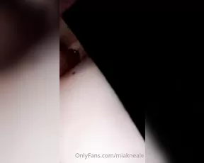 miakneale Juicy filled xoxo Adult Webcams chat for free porn