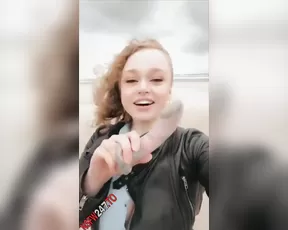 Sarah Calanthe tease on beach snapchat premium porn live sex