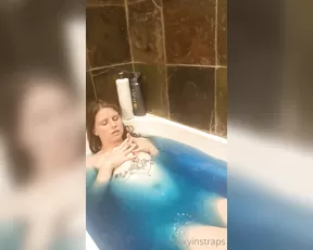 sexyinstraps happy full friday i fingered my pussy and added Adult Webcams chat for free porn live sex