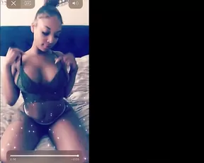 honeypari chat for free free girls leaked