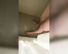 flexwiththane shower time is the best time drop a comment please Adult Webcams chat for free porn