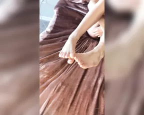 cutestfeetgirl stripping_my_thigh_high_socks_off_to_show_off_my_soft_soles_for_you chat for free Adult Webcams porn
