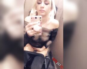 aria rayne fitting room masturbation snapchat Adult Webcams porn live sex