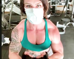 musclemama1113 some_fun_zoom_filming_i_did_with_herbiceps_yesterday chat for free Adult Webcams porn