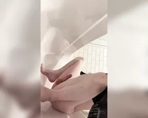 ellahollywood (trashboi content) glass plug action Adult Webcams chat for free porn live sex