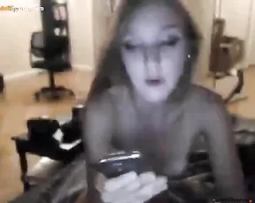 blueeyecat very slim sexy teen blonde show her body webcam show