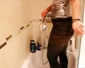 The Big Ass Girl big booty leggings shaking ass shower cumshot | ManyVids Free Porn Live Sex