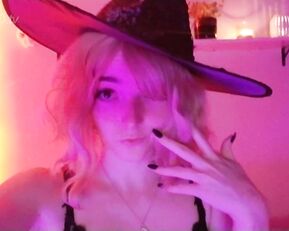 LanabeeXO - Witchy Blowjob Dildo Pussy