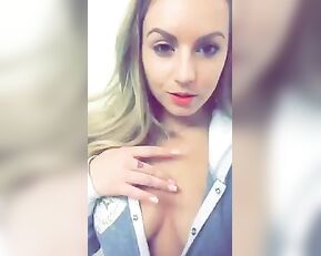 Lexi Belle shows off her beautiful Breasts premium free cam snapchat & manyvids porn live sex