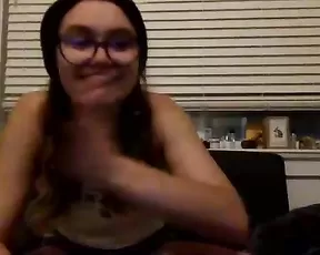 yoursweetsubmissive Chaturbate cam clip