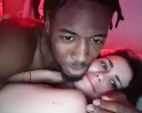 creameydreams Chaturbate cam porn recordings