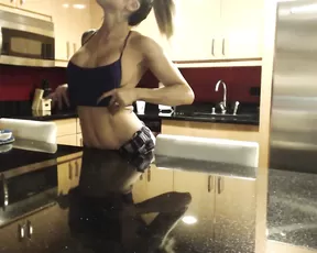 harleylavey cake crush fetish eating ass Adult Webcams free manyvids porn free girls