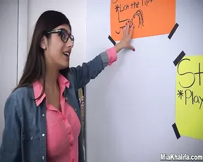 Mia Khalifa Shares A Dick w/ a Friend Live Sex Site Leaked ADULT WEBCAMS Premium Porn